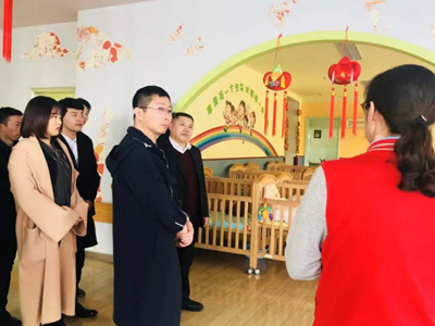 昌禾商學(xué)院鐵軍訓(xùn)練營(yíng)丨奉獻(xiàn)愛(ài)心、傳遞溫情