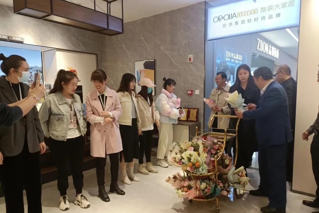 昌禾裝飾丨特別的愛給特別的你，對你的“愛”從未缺席~