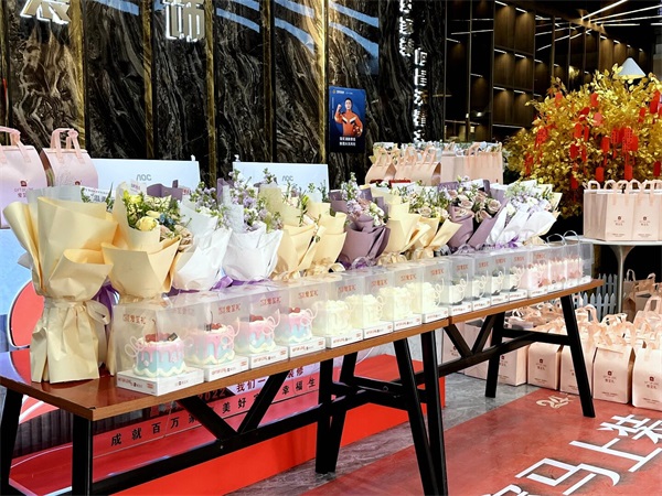 昌禾裝飾·女神節(jié)特輯｜以花為禮，以甜為伴，致敬每一位發(fā)光的你